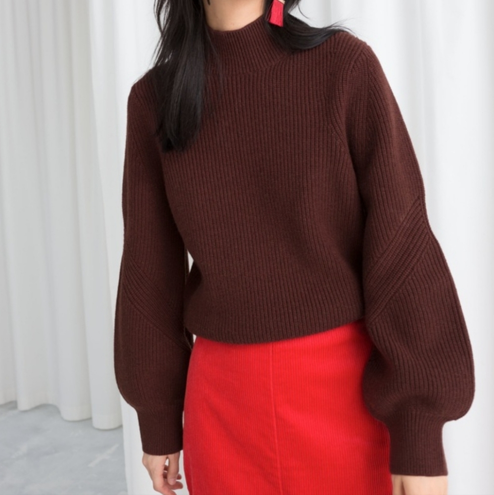 & Other Stories • Ribbed Knit Balloon Sleeve Wool Turtle Neck Sweater